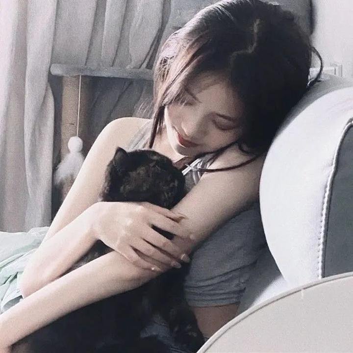 我的同桌又上热搜了