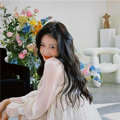 她的微笑和圈套